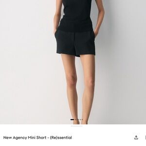 Aritzia New Agency Mini Short | (Re)essential